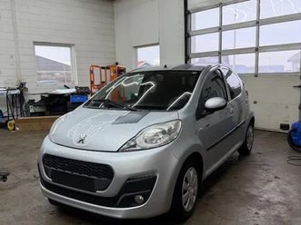 peugeot 107 1,0 comfort+