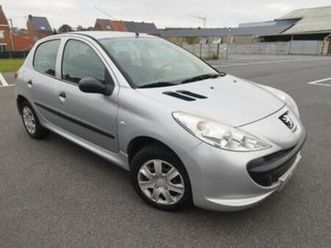 ② peugeot 206 + essence — peugeot — 2ememain