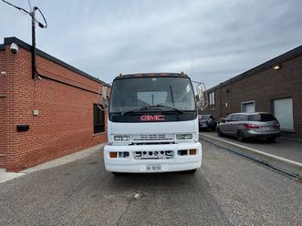 2005 gmc t7500