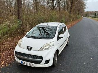 peugeot 107 active