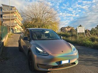 tesla model y 2023 awd dual motor