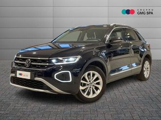 volkswagen t-roc 1.0 tsi style del 2023 usata a pistoia