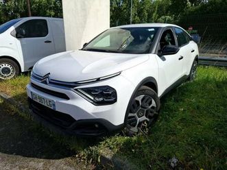 1.2 puretech 130 feel nav business r eat8 // 9158