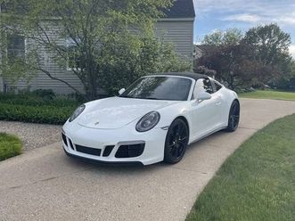 2019 porsche 911 cobb tuned 550+hp, fabspeed, ams intercooler, gts bumper