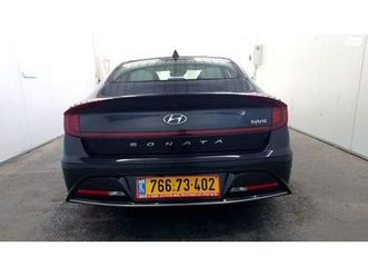 prestige היברידי אוט׳ 2.0 (192 כ״ס)