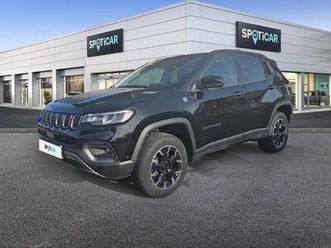 1.3 turbo t4 240ch phev 4xe trailhawk at6 eawd