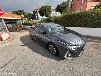 toyota prius 1.8 premium