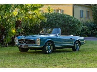 mercedes 230 sl pagode w113 - 1965
