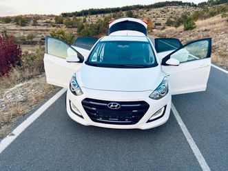 hyundai i30 1.6 crdi blue drive автоматик