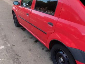 vând sau schimb logan