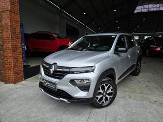 renault kwid 1.0 outsider