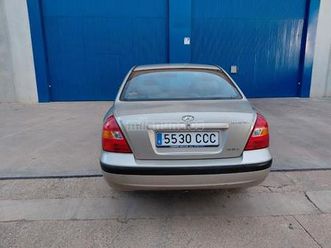 hyundai - elantra 1.6 gls