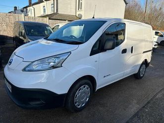 nissan env200 40kwh acenta auto swb 5dr (quick charge)