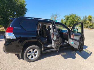 toyota land cruiser prado an. 2013
