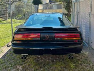 pontiac targa 1990
