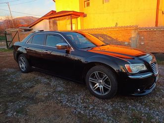 chrysler 300c lancia thema u0426ена u043fо u0434оu0433оварu044fне