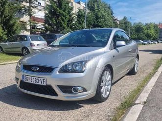 ford focus titanium