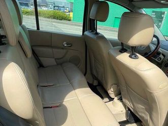 voiture renault modus