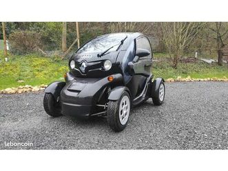 renault twizy – idéale trajets urbains – entretien renault – aucun frais à prévoir