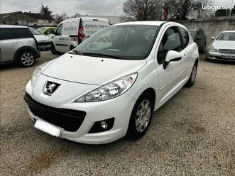 peugeot 207 affaire 1.4 hdi 70 cv societe 2 places pack cd clim