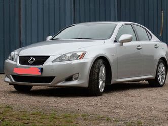 lexus is 250 v6 essence