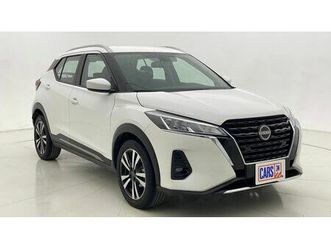 nissan kicks sv