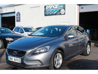 volvo v40 business d2 120ch momentum business v