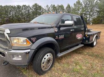 2015 dodge ram 4500 laramie cab with chassis bed