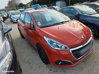 peugeot 208 i ph2 1.2 essence 82ch active business gps 5p distribution neuve révisée garantie 12 mois très complète