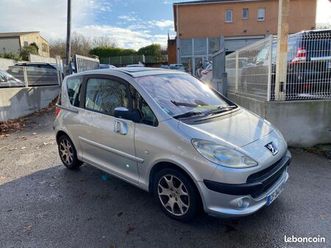 peugeot 1007 1.6i 16v - bva 2-tronic sporty pack