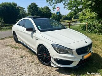 mercedes cla45 amg / pack performance amg / black night édition / châssis performance amg / option full amg performance/recaro/aero