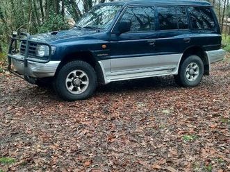 4x4 mitsubishi pajero 2.5td 115ch