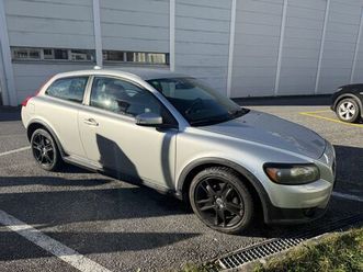 volvo c30 2.4 zu verkaufen