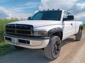 dodge ram 1500 1996 v8 (moteur refait)