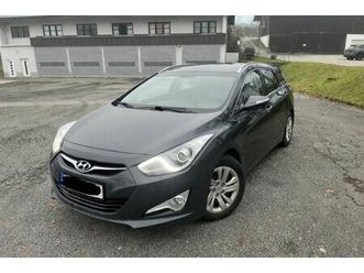 hyundai i40 cw 1.7 crdi fifa world cup ed. silv. 100...