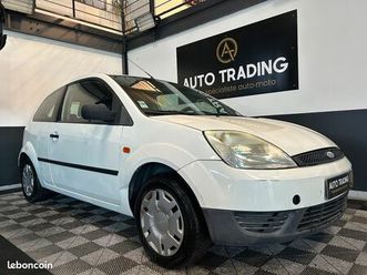 ford fiesta 1.4 tdci ambiente, clim, dispo de suite, suivi d'entretien, 215000 kms