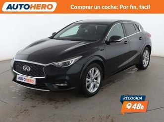 infiniti q30 1.6 premium tech