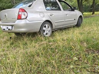 vând renault symbol bacau