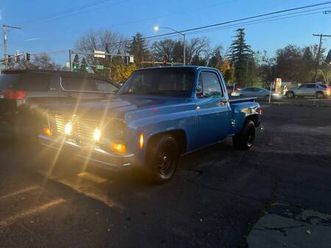 1977 chevrolet c-10 step side (short bed)