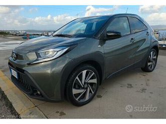 toyota aygo x 1.0 vvt-i 72 cv 5 porte lounge s-cvt
