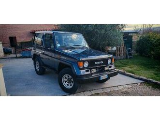 toyota land cruiser lj 70