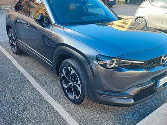 mazda mx30 plug-in hybrid versione advantage