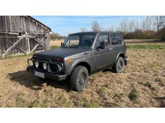 lada niva 2121 sondermodell spezial oldtim...