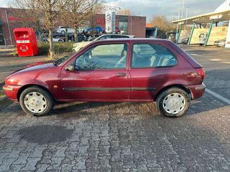mazda auto mazda121