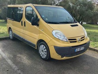 nissan primastar minibus 9 places