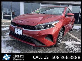 used 2023 kia forte lxs