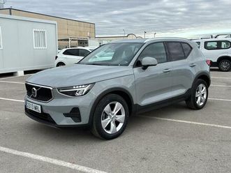 volvo xc40 1.5 t2 core 130cv