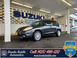 used 2005 toyota matrix base