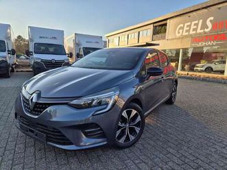 clio-tce-90-limited-5-deurs-btw-wagen