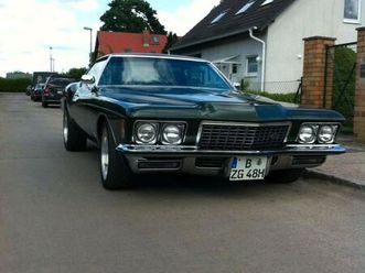 buick riviera/buick/buick boatail